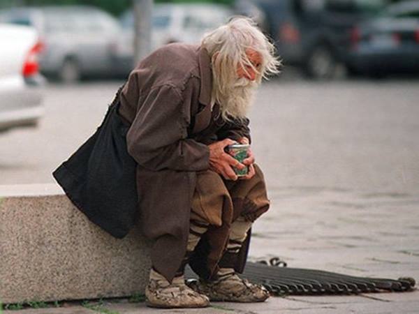 Nằm mơ thấy ăn xin, ăn mày có điềm báo gì nên chọn số mấy